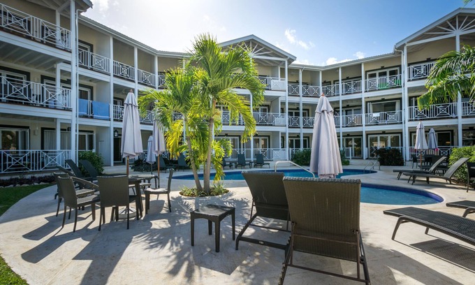Weston Apartment | Charming condominium