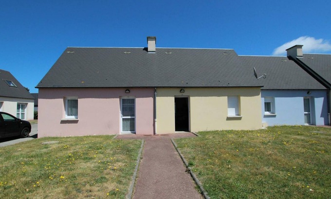 Siouville-Hague Cottage | Charming Cottage with Garden near Surf Beach, Pet-Friendly, WiFi, Tennis, Family Amenities