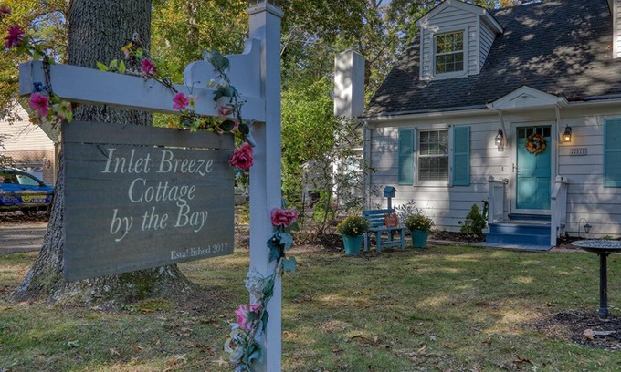 Rehoboth Beach House | Charming Cottage at Angola Bay