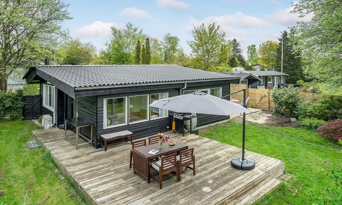 Kirke Hyllinge House | Charming cottage in Kyndeløse Sydmark