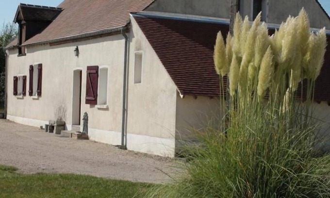 Jouy-le-Potier Cottage | Charming Cottage in Sologne, Near Loire Castles, Private Garden, 2 Bedrooms