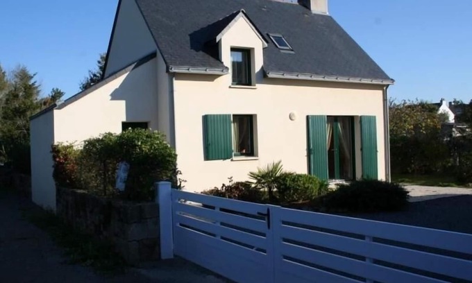 Piriac-sur-Mer Cottage | Charming Cottage near Beach, Garden, Baby-Friendly, Piriac-sur-Mer