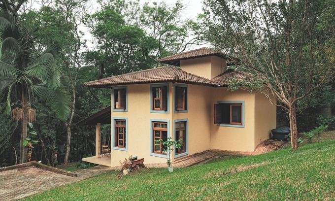 Carapicuiba Ski Chalet | Charming Cottage in Granja Viana