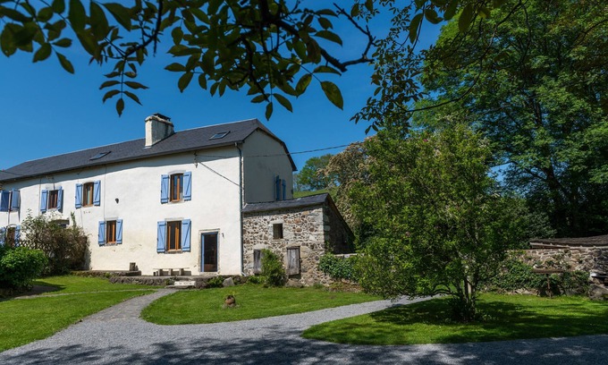 Arudy House | Charming cottage in Béarn