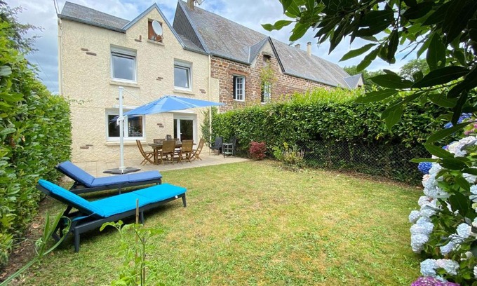 Brehal House | Charming Cottage near Mont St Michel Bay