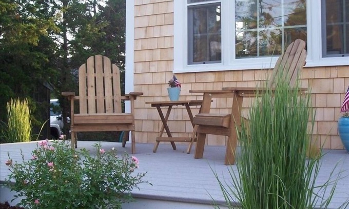 Barnstable Cottage | Charming Cottage, Walk to Beach, Whale Watch, Harbor & Village