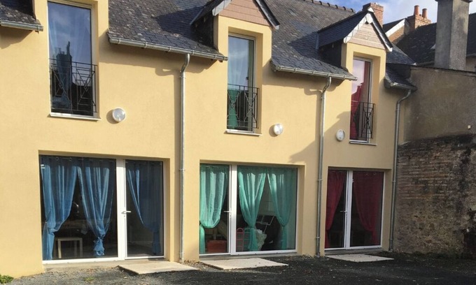 Solesmes House | Charming cottages comfortable in Solesmes