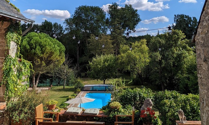 Dadonville House | Charming country house. Swimming pool and private tennis court. 1h30 from Paris