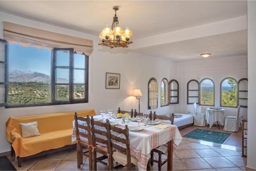 Episkopi House | Charming Country House with View
