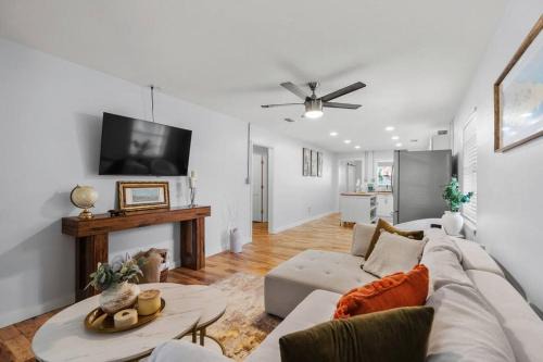 St. Augustine House | Charming, cozy 3 bedroom house, walking distance to down town
