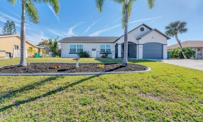 Port Charlotte House | Charming Cozy Heated Pool House in Port Charlotte