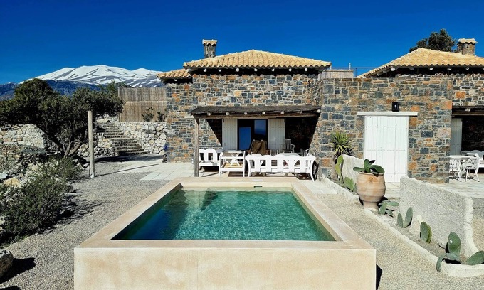 Vizari Villa | Charming Crete Villa | Villa Andreas | Terrace & Private Pool | Traditional.
