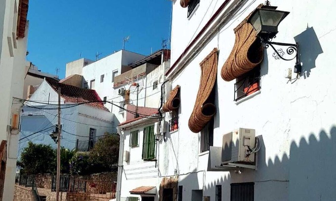 Alcala de los Gazules House | Charming townhouse in Andalusion white hilltop village. Great views and walking.
