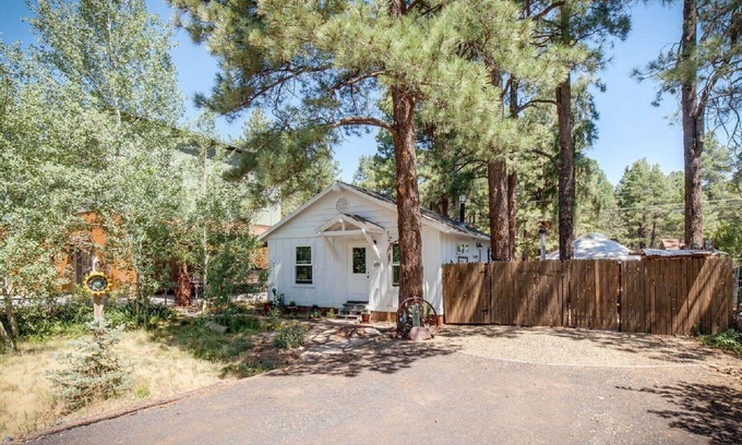 Mountainaire House | Charming European style house with Yurt and direct National Forest access