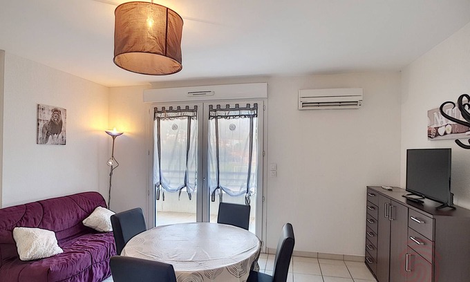 Lamalou-les-Bains Apartment | Charming F3 Apartment with Terrace, A/C, Parking, near Lamalou-les-Bains, 700m from Thermal Spa