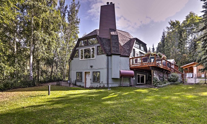 Fairbanks Apartment | Charming Fairbanks Apartment - 10 Mins to Downtown