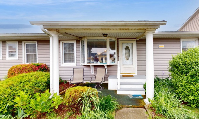 Ocean City House | Charming, family-friendly house close to Ocean City attractions & beaches
