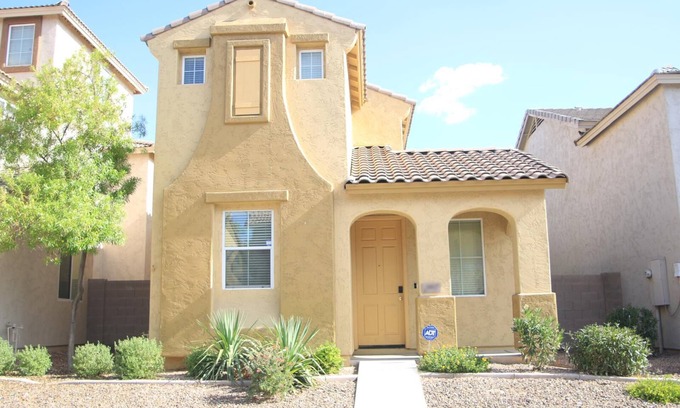 Estrella Village House | Charming Family Home w/EV Charger – Near Phoenix & Attractions!