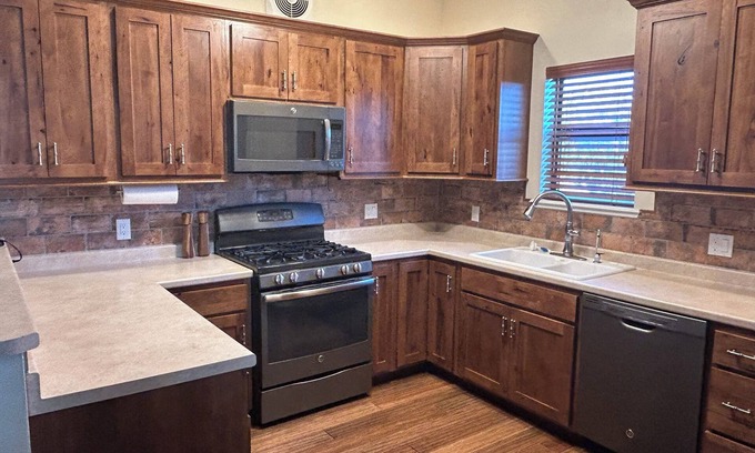Eddy County Other | Charming Farmhouse-2 bedroom in a quiet country setting only minutes from town.