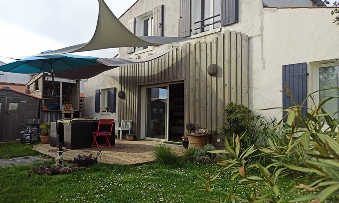 Le Grand-Village-Plage House | Charming house with garden near sea and forest