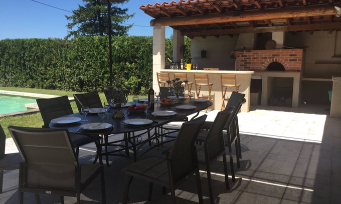 St.-Remy-de-Provence Villa | Charming house with heated swimming pool, in a quiet, unoverlooked location.
