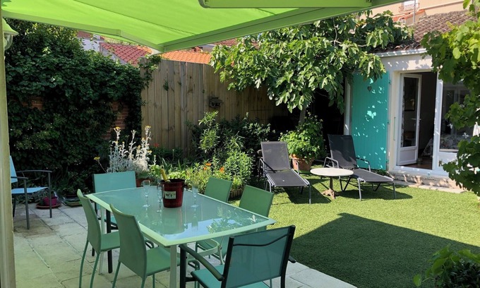 Saint-Trojan-les-Bains House | Charming house 6 pers 200 sea Saint Trojan/Oléron single storey sunny garden