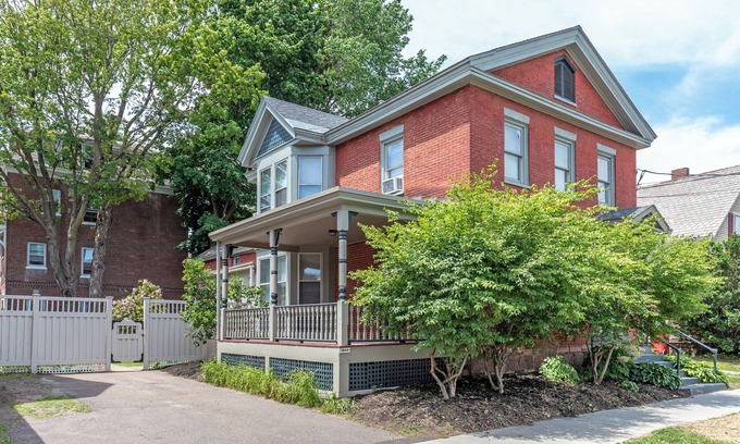 Old North End House | Charming Historic Burlington Home Blocks from Church Street Marketplace