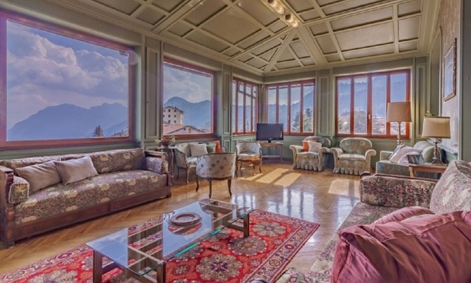 Civenna Villa | Charming Historic Villa with Garden and Stunning Lake view, in Civenna