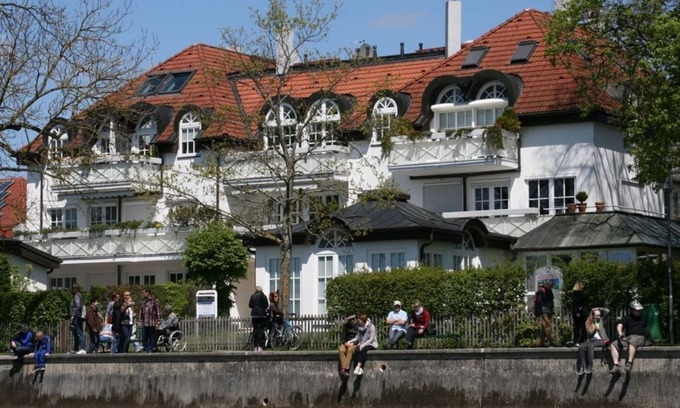 Herrsching am Ammersee House | Charming Holiday Home in Herrsching