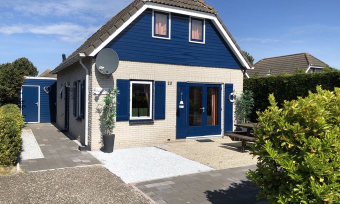 Ouddorp House | Charming holiday home, Ouddorp aan Zee, child friendly
