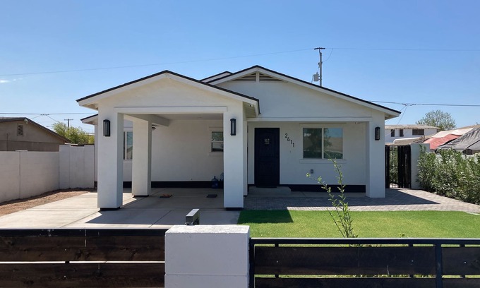 Estrella House | Charming home with spacious interior, lovely patio & washer/dryer - dog-friendly
