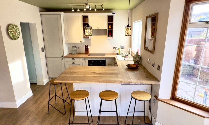 London Borough of Bexley House | Charming House - 20 min by underground to Central London