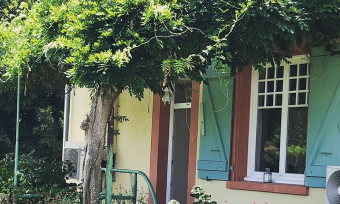 Noe Bed & Breakfast | Charming house, 4 bedrooms, 2 s. bathroom, swimming pool, garden, parking, SPA