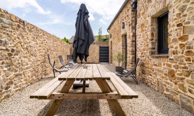 Creances House | Charming house