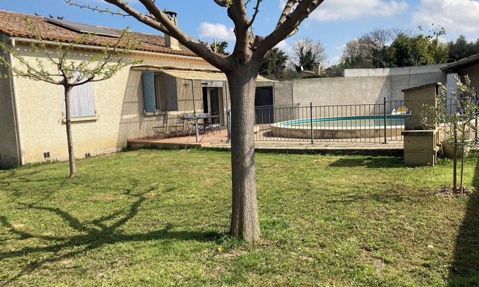 Loriol-du-Comtat House | Charming house sleeps 6 in Provence
