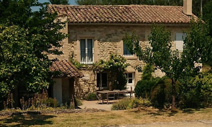 Grignan House | Charming house in the countryside with small river