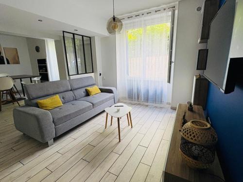 Arthes House | Charming House l 2 bedrooms