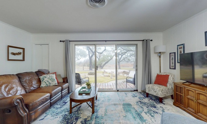 Rockport House | Charming house with backyard, patio, fire pit & game room with foosball table