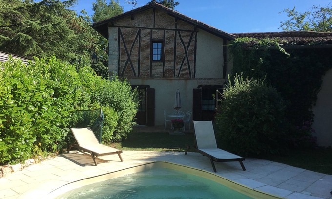 Aiguelèze Cottage | Charming house* with private SWIMMING POOL FISHING CLIMATIZATION