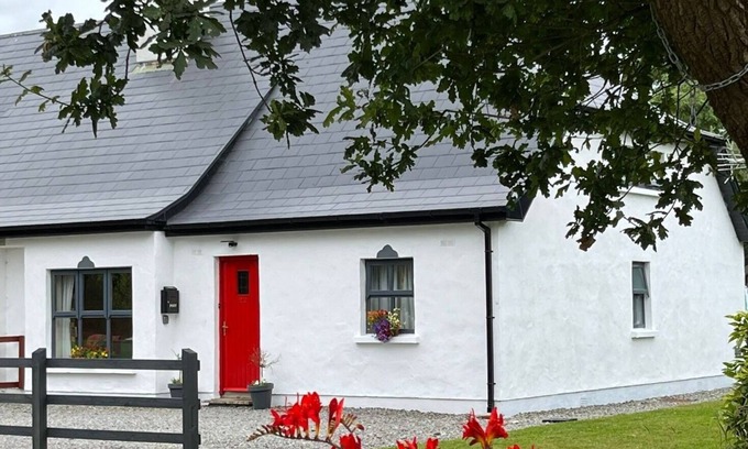 Killarney House | #Charming Killarney Cottage