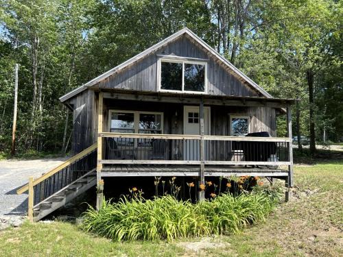 Burnham House | Charming Lakefront Cabin with Beach Access, Firepit & Kayaks in Burnham, Maine