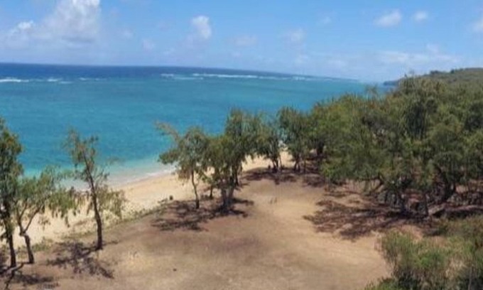 Rodrigues Island Apartment | Charming large ensuite room with fully equipped kitchenette + terrace. 4 Persons
