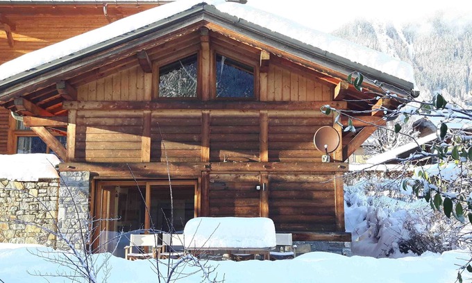 Chamonix City Centre Ski Chalet | Charming little chalet in the center of Chamonix, Mont-Blanc view