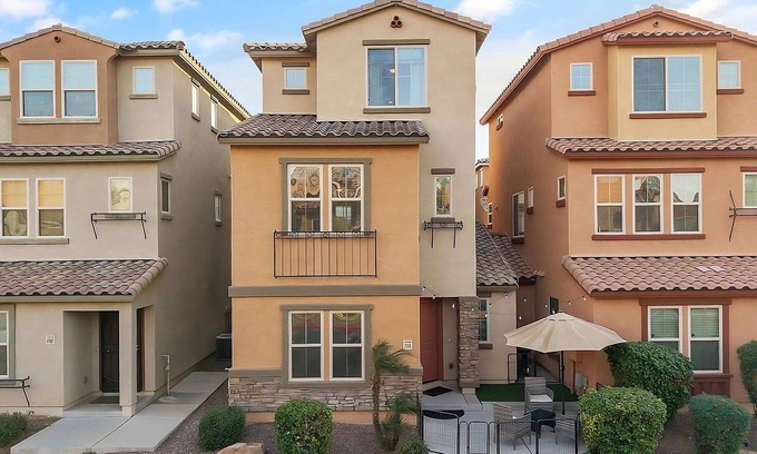 Maryvale House | Charming Modern 3-Story Phoenix Home: 3 BD/4BR , Near Shopping & Entertainment