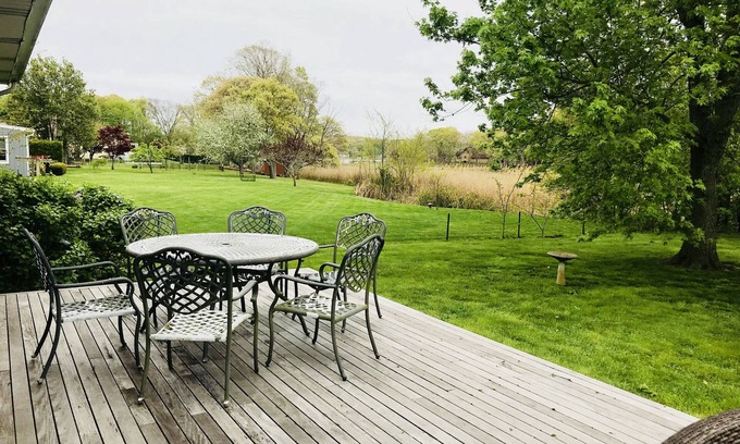 Southold House | Charming Northfork home.