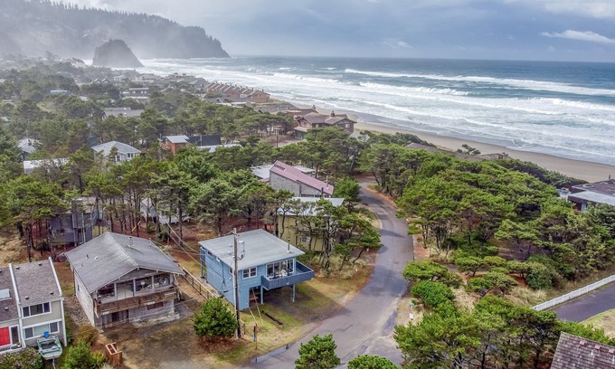 Neskowin House | Charming Oceanview Home, Beach Access Across the Street & Located in Village