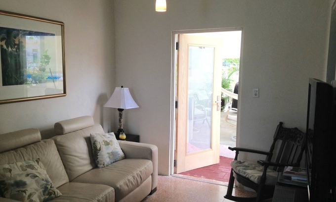 Parque Apartment | Charming One Bedroom, One Block From Beach. We Are In A Gated Community.