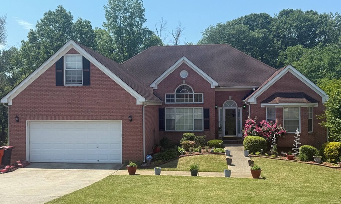 Ellenwood Apartment | Charming Paradise Apartment in Ellenwood, Comfort & Spacious 1800 sqf