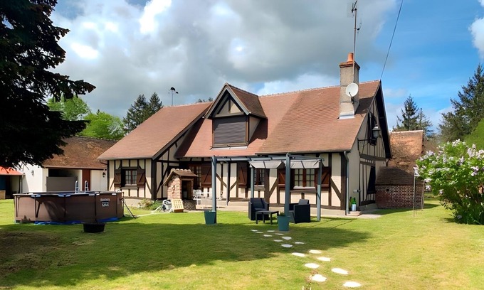Chaon House | Charming private cottage of 6P 3CH3SDB Jacuzzi & swimming pool Sologne Orléans Beauval