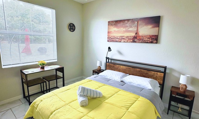 Mariner Apartment | Charming private room with terrace